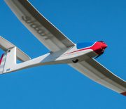 Schritt-für-Schritt-Anleitung zum Elektrosegler Fiable aus FlugModell 07+08/2019