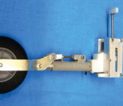 Mechanisches Einziehfahrwerk selbst gebaut